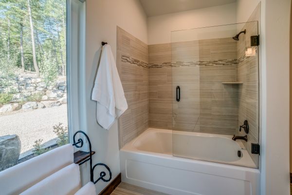Cost of Bathroom Tub Installation in Kirkland