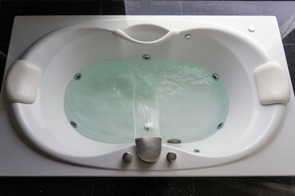Cost of Jetted Tub Installation in Kirkland